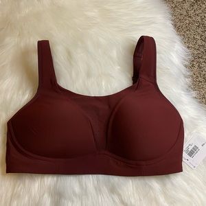 Lululemon Run times Bra 34D Burgundy